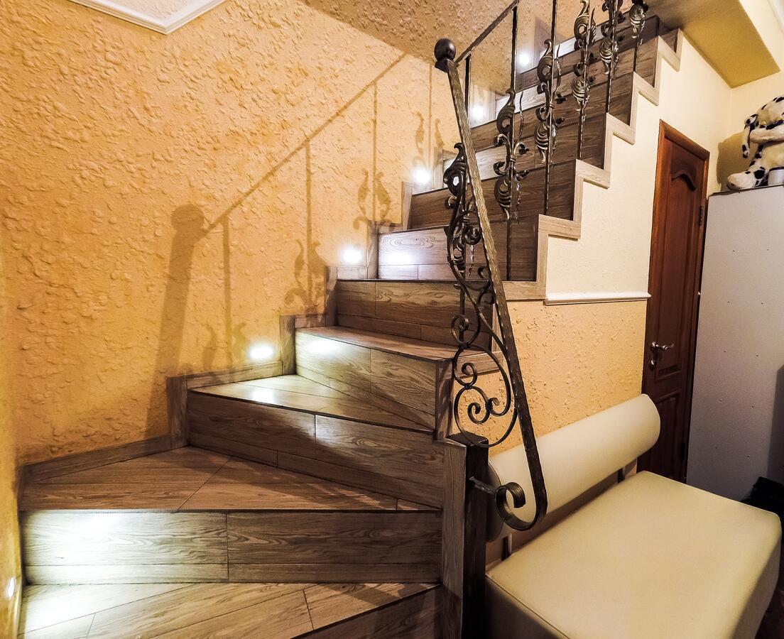 Saperka Hostel Kiev Buitenkant foto